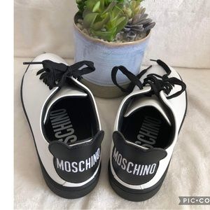✨Like New Moschino Black and White Logo Sneakers